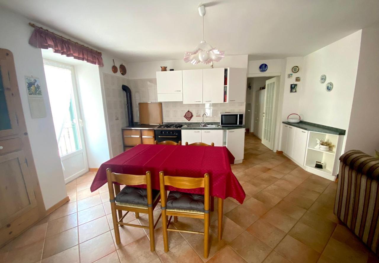 Laghetto Delle Buse Home Brusago Екстер'єр фото